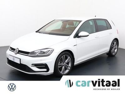 tweedehands VW Golf VII 1.5 TSI Highline Business R | 150 PK | Automaat | Apple CarPlay / Android Auto | Volledig digitaal instrumentenpaneel | Achteruitrijcamera | LED verlichting | Lichtmetalen velgen 17 "|