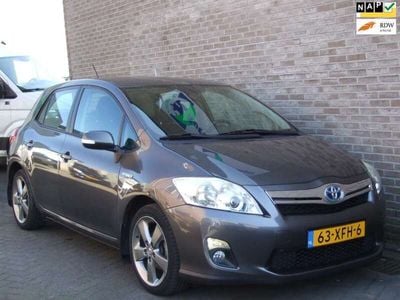 Toyota Auris Hybrid