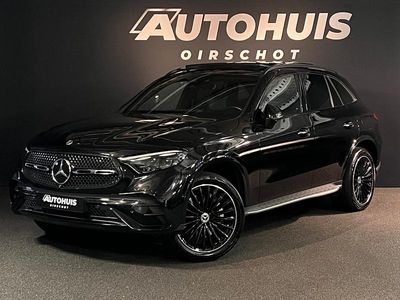 Zwart Gebruikt 2023 Mercedes GLC300e AMG line SUV | € 66.940 (Duur)