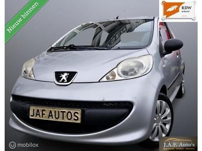 Grijs Gebruikt 2008 Peugeot 107 Hatchback | € 1.745 (Eerlijke prijs)