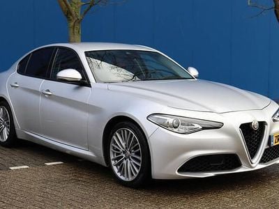 Grijs Occasion 2017 Alfa Romeo Giulia Super Sedan | € 24.995 (Eerlijke prijs)