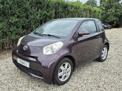Toyota iQ