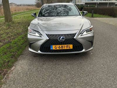 Lexus ES300H