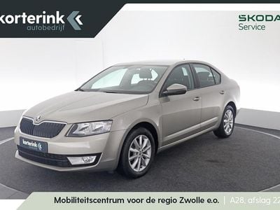 Beige Gebruikt 2013 Skoda Octavia Business Line Hatchback | € 9.950 (Duur)