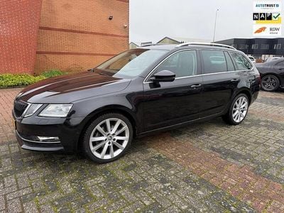 Zwart Gebruikt 2019 Skoda Octavia Business Line Stationwagen | € 12.500 (Eerlijke prijs)