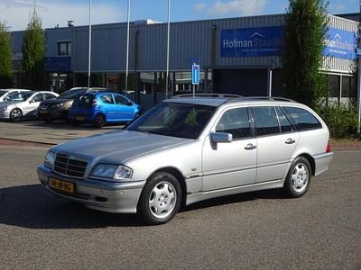 Mercedes C200
