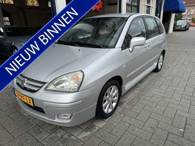 Suzuki Liana