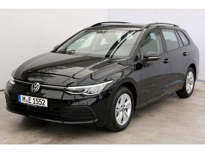 Zwart Occasion 2022 VW Golf VIII Life Stationwagen | € 30.070 (Eerlijke prijs)