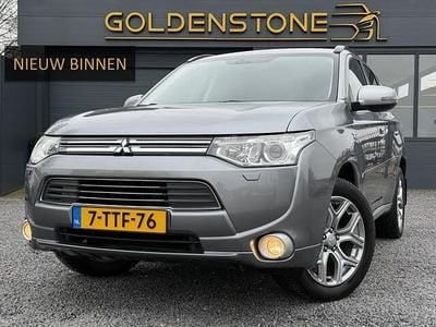 Occasion Mitsubishi Outlander Instyle 121 PK (88 kW) 2014 Grijs SUV