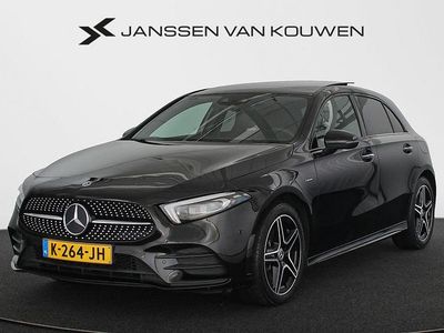 Zwart Occasion 2021 Mercedes A250 Business Hatchback | € 29.400 (Eerlijke prijs)