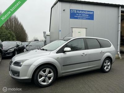 tweedehands Ford Focus Wagon 1.6-16V Futura, Nieuwe apk