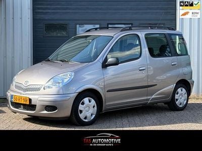 Toyota Yaris Verso