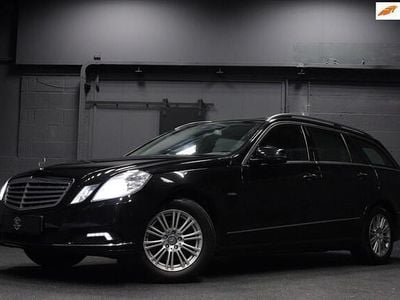 Zwart Gebruikt 2010 Mercedes E350 Stationwagen | € 17.990 (Eerlijke prijs)
