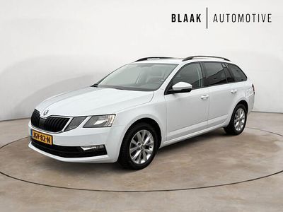 Wit Occasion 2020 Skoda Octavia Business Line Stationwagen | € 17.990 (Eerlijke prijs)