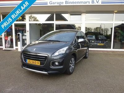 tweedehands Peugeot 3008 1.2 PureTech Allure, Camera, Navi, PDC, Trekh.