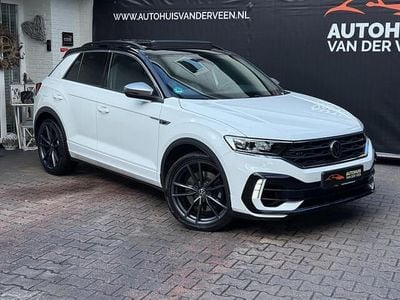 Wit Gebruikt 2021 VW T-Roc Beats SUV | € 38.995 (Eerlijke prijs)