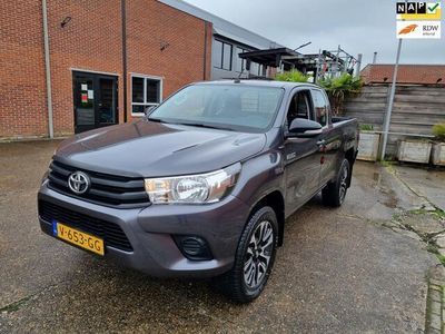 tweedehands Toyota HiLux HI-LUX2.4 D-4D-F Xtra Cab Cool Comfort, ZEER MOOIE 4X4 . 90867 KM- NAP