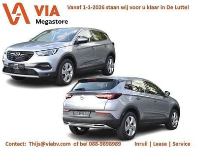 Grijs Occasion 2020 Opel Grandland X Innovation SUV | € 20.950 (Eerlijke prijs)