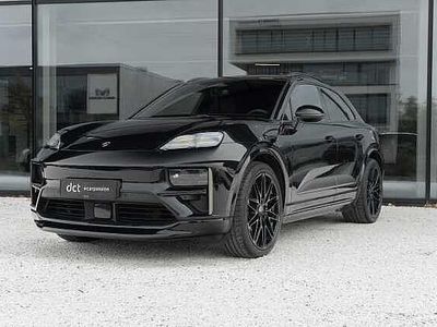 Zwart Gebruikt 2024 Porsche Macan Turbo SUV | € 106.900