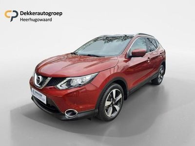 Rood Gebruikt 2016 Nissan Qashqai SUV | € 14.445 (Eerlijke prijs)