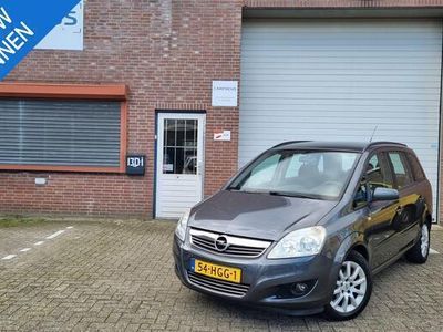 tweedehands Opel Zafira 1.8 Temptation Dealer Navi 1e eigenaar NAP Trekhaak PDC Cruise Airco 7 pers 11-24 APK