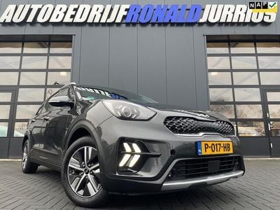 Grijs (metallic) Occasion 2022 Kia Niro SUV | € 22.900 (Goede deal)