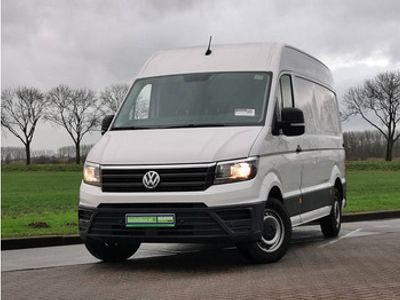 tweedehands VW Crafter 35 2.0 l3h2 airco trekhaak!