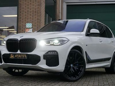 tweedehands BMW X5 xDrive40i M-Sport 7persoons|SoftClose|Elektr.Trekhaak| Sterren hemel/vallende ster|SoftClose|Elektr.Stoelen Voor en Achter|Elektrische trekhaak|Camera|Navi|Luchtvering