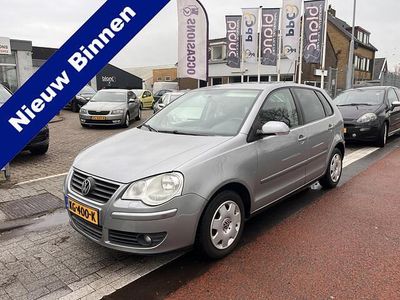 Grijs (metallic) Occasion 2008 VW Polo Edition Hatchback | € 2.495 (Eerlijke prijs)