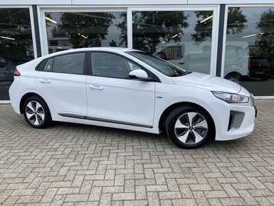 tweedehands Hyundai Ioniq Comfort EV 50% deal 7.975- ACTIE ACC / Apple carp