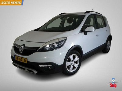 Wit Gebruikt 2013 Renault Scénic III Expression MPV | € 7.950 (Duur)
