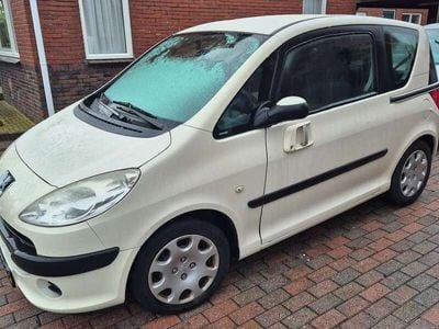 Peugeot 1007