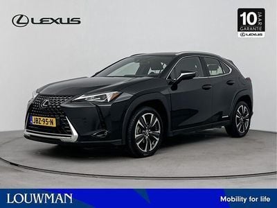 Lexus UX 250h