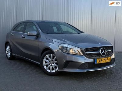 Grijs Occasion 2016 Mercedes A180 Ambition Hatchback | € 7.500 (Goede deal)
