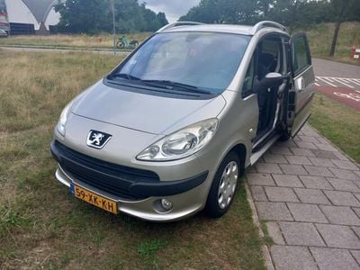 Peugeot 1007