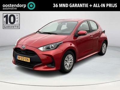 Occasion Toyota Yaris Hybrid Active 116 PK (85 kW) 2022 Rood Hatchback