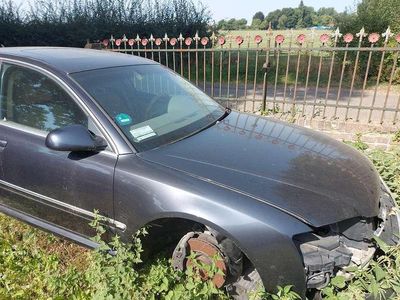 Grijs Gebruikt 2005 Audi A8 Proline Sedan | € 1.250