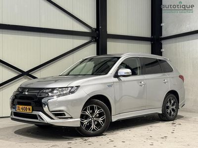 tweedehands Mitsubishi Outlander 2.4 PHEV Pure Aut. | navi | led | trekhaak |