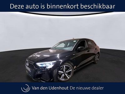 Zwart Gebruikt 2022 Audi A3 Sportback e-tron Competition Hatchback | € 31.940 (Goede deal)