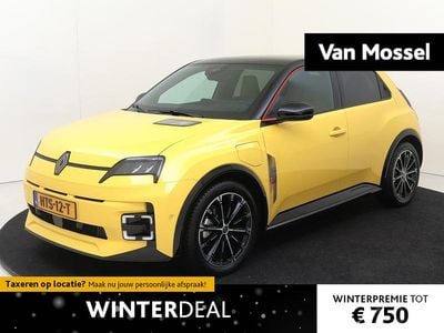 Twotone jaune pop ! / noir ét Gebruikt 2025 Renault R5 Iconic Hatchback | € 31.440 (Eerlijke prijs)