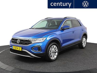 Blauw Gebruikt 2024 VW T-Roc Edition SUV | € 31.995 (Eerlijke prijs)