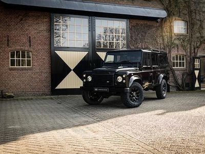 Occasion Land Rover Defender 122 PK (89 kW) 2016 Zwart Stationwagen