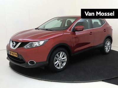 Rood Occasion 2016 Nissan Qashqai Acenta SUV | € 14.240 (Eerlijke prijs)