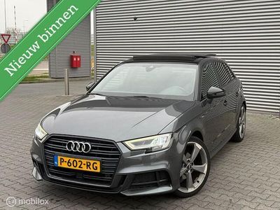 Grijs Occasion 2018 Audi A3 Sportback S-Line Hatchback | € 13.900 (Goede deal)