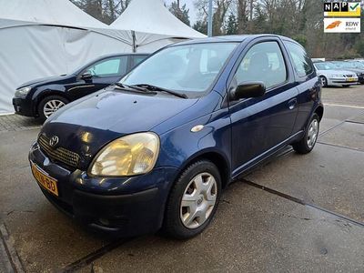 Blauw Occasion 2003 Toyota Yaris Luna Hatchback | € 2.499 (Eerlijke prijs)