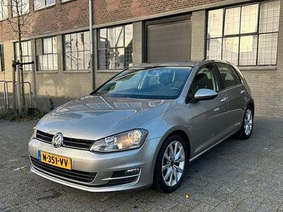 Grijs Occasion 2013 VW Golf VII Trendline Stationwagen | € 6.500 (Goede deal)