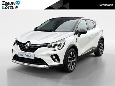 Licht wit nacre met dak in sterzwart Occasion 2023 Renault Captur Techno SUV | € 23.935 (Goede deal)