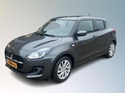 Grijs (metallic) Gebruikt 2024 Suzuki Swift Hatchback | € 21.700 (Iets duurder)