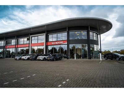 Occasion Kia Stonic GT-Line 101 PK (74 kW) 2025 Grijs SUV