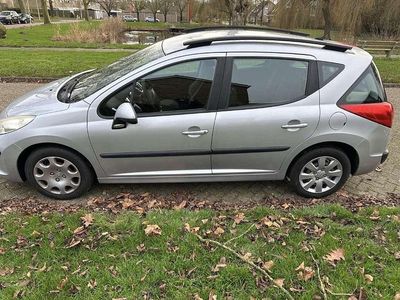 Grijs Gebruikt 2007 Peugeot 207 Stationwagen | € 999 (Duur)